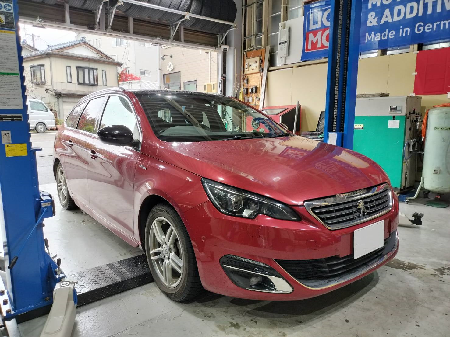 Peugeot T9 308SW エンジン油圧低下 – car life studio ConSense